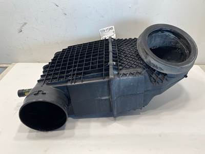 Used Kenworth T680 Air Cleaner