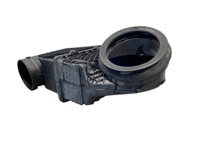 Used Kenworth T880 Air Cleaner