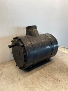 Used Mack LE613 Air Cleaner