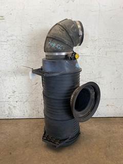 Used Mack CXU613 Air Cleaner