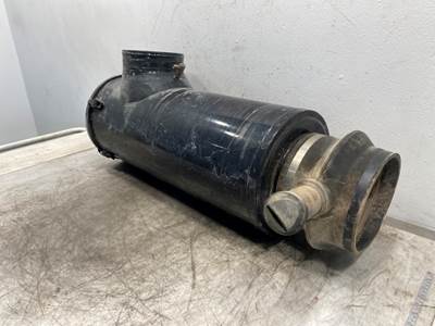 Used Peterbilt 365 Air Cleaner