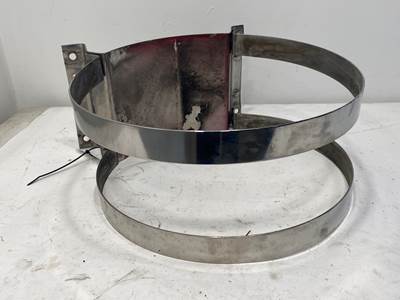 Used Peterbilt 379 RH Air Cleaner Bracket
