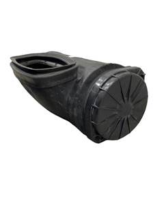 Used Peterbilt 386 Air Cleaner