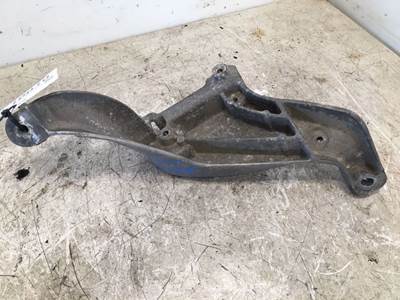 Used Peterbilt 579 Air Cleaner Bracket