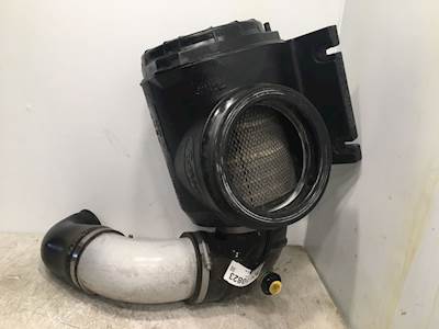 Used Peterbilt 587 Air Cleaner