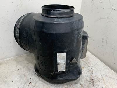 Used Peterbilt 587 Air Cleaner