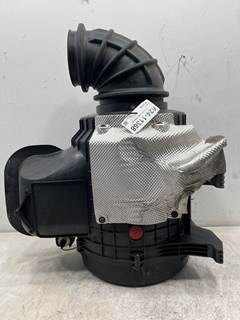 Used Volvo VNL Gen 3 Air Cleaner