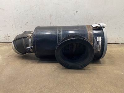 Used Western Star 5900 Air Cleaner