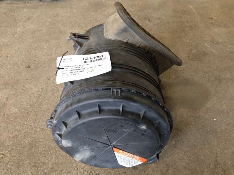 2005 Used INTERNATIONAL SCHOOL BUS Air Cleaner For Sale Dorr, MI