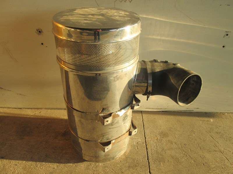 Used Universal Vortox Air Cleaner For Sale Wyoming, MI 62410579