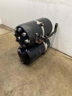 Used Freightliner Cascadia 125 SET, Air Tanks