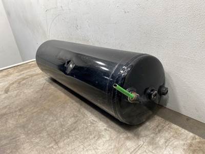 Used Freightliner Cascadia 126 Air Tank