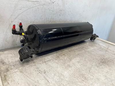 Used Freightliner Cascadia 126 Air Tank