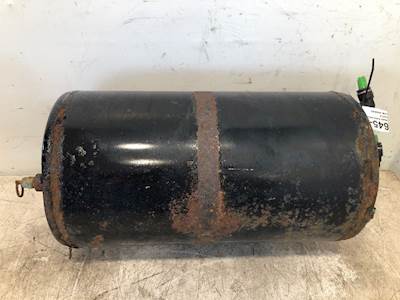 Used Freightliner Cascadia Air Tank
