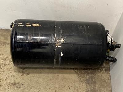 Used Freightliner Cascadia Air Tank