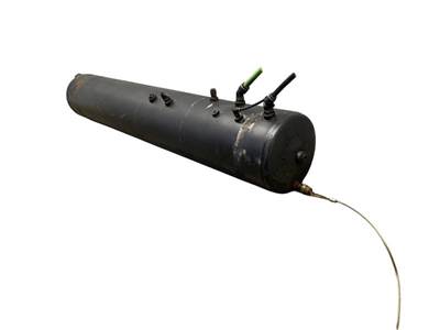 Used Freightliner Columbia Air Tank