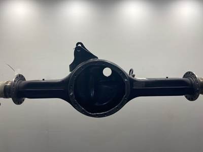 New Dana D40-156 Axle Housing