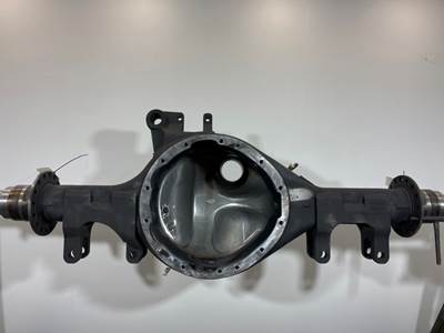 New Eaton D46-170 Front W/B Straddle Axle Housing