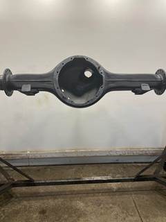 NEW Eaton DS-404 Spring Front Axle Housing