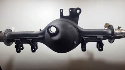 New Eaton DS-404 W/B Straddle Axle Housing