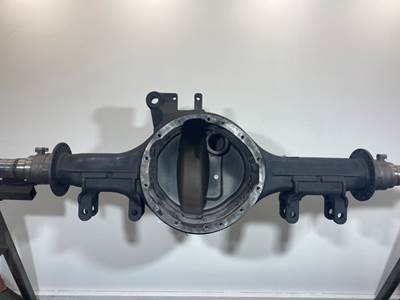 New Eaton S30-190 W/B Straddle Axle Housing