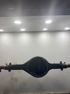 New Eaton S26-190 Spring Rear Axle Housing