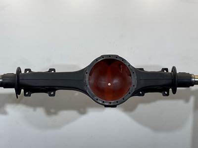 Reconditioned Mack 44,000LBS Cast Camelback Axle Housing