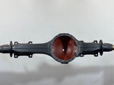 Reconditioned Mack 44,000LBS Cast Camelback Axle Housing