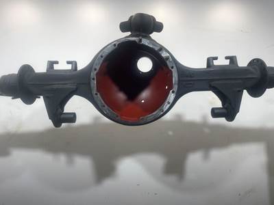 Reconditioned Meritor RD-23-160 Chalmers Axle Housing