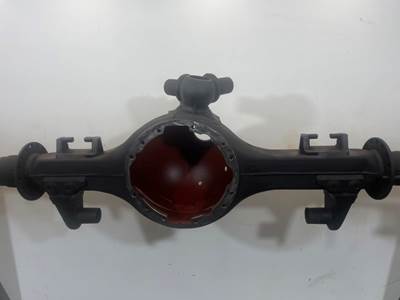 Reconditioned Meritor RD-20-145 Chalmers Axle Housing