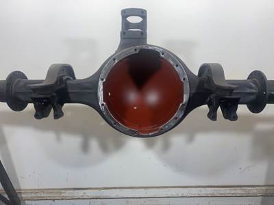 Reconditioned Meritor RR-23-160 AG-400 Axle Housing