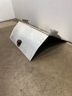 Used Peterbilt 587 Cover, Battery Box
