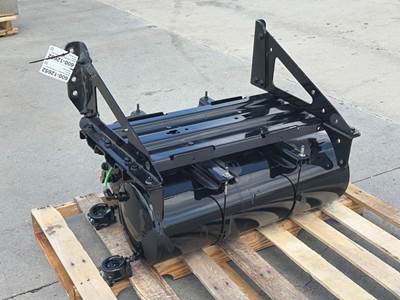 Used Freightliner Cascadia 116 Battery Box