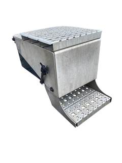 Used Freightliner Cascadia 126 Battery Box