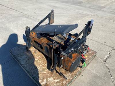 Used Freightliner Cascadia 126 Battery Box
