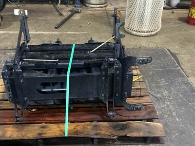 Used Freightliner Cascadia Battery Box