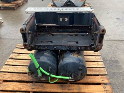 Used Freightliner Cascadia Battery Box