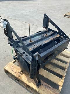 Used Freightliner Cascadia Battery Box