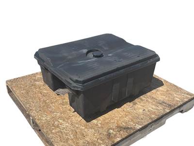 Used Freightliner CST 120 Battery Box