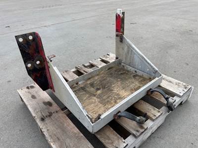 Used Freightliner FLD Battery Box