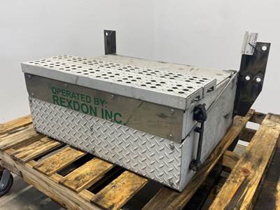 Used Freightliner FLD120 RH Battery Box