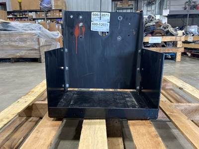 NTO Freightliner MT 55 Battery Box