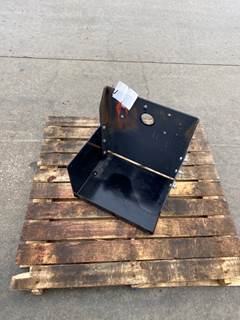 NTO Freightliner MT 55 Battery Box