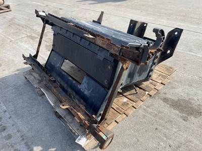 Used Kenworth T660 Battery Box