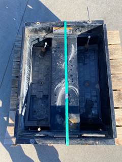 Used Kenworth T680 Battery Box