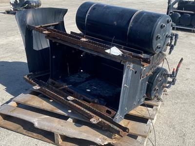 Used Kenworth T680 Battery Box