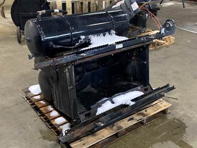 Used Kenworth T680 Battery Box