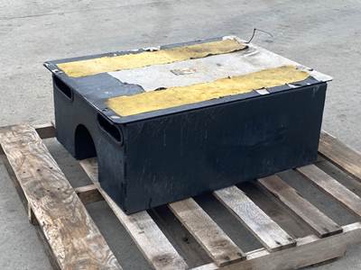 Used Kenworth T680 Battery Box