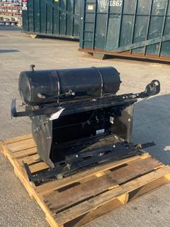 Used Kenworth T680 Battery Box