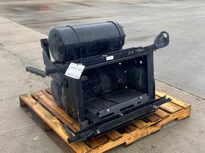 Used Kenworth T680 Battery Box